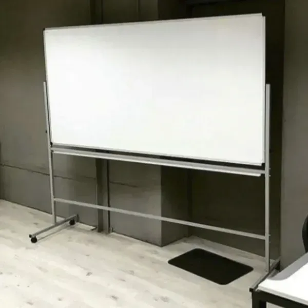 Дошка UkrBoards оборотна магнітно-маркерна / коліщатка / двостороння 90x120 см (UB-R90x120W) UB-R90x120W фото